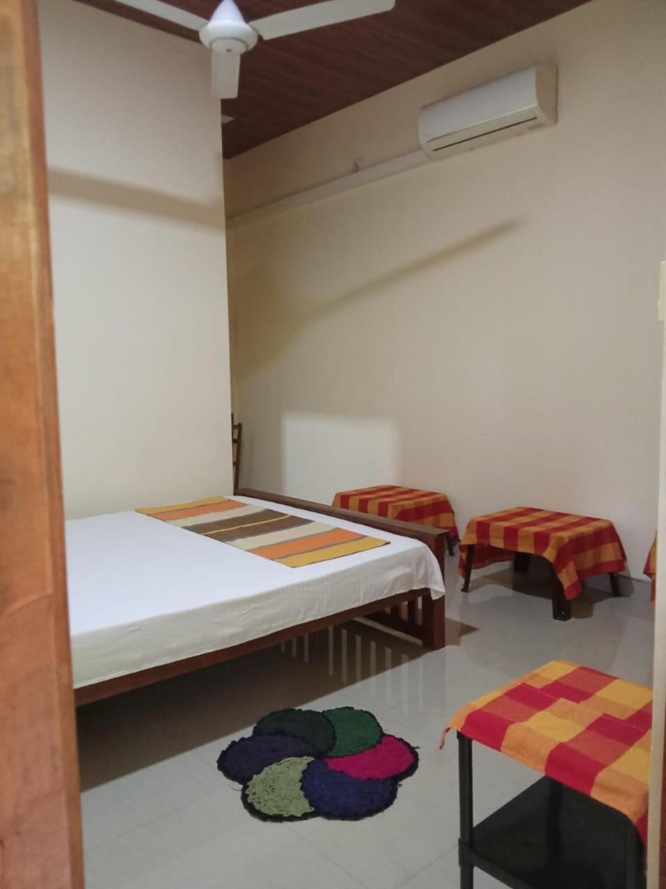 Udesh Guest Hotel Polonnaruwa Room photo